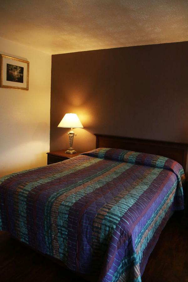 Imperial Inn Grand Blanc Εξωτερικό φωτογραφία